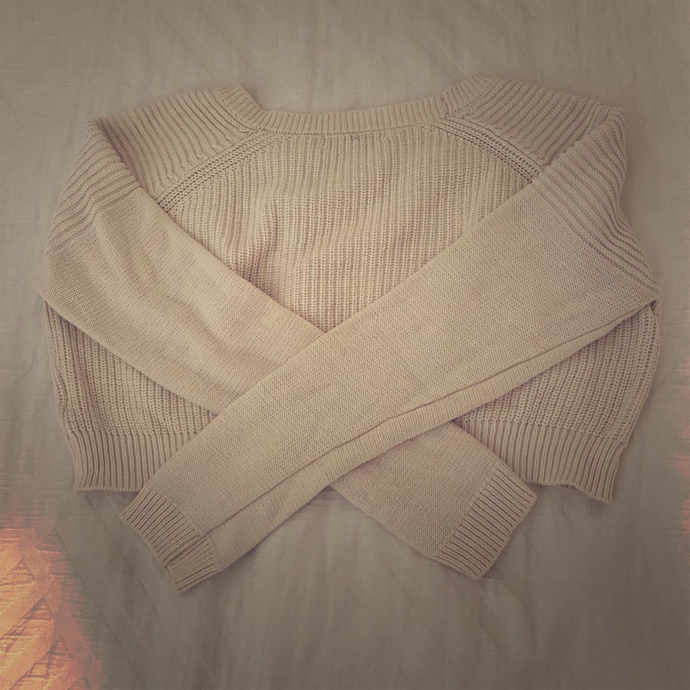 Ivory crop topped sweater